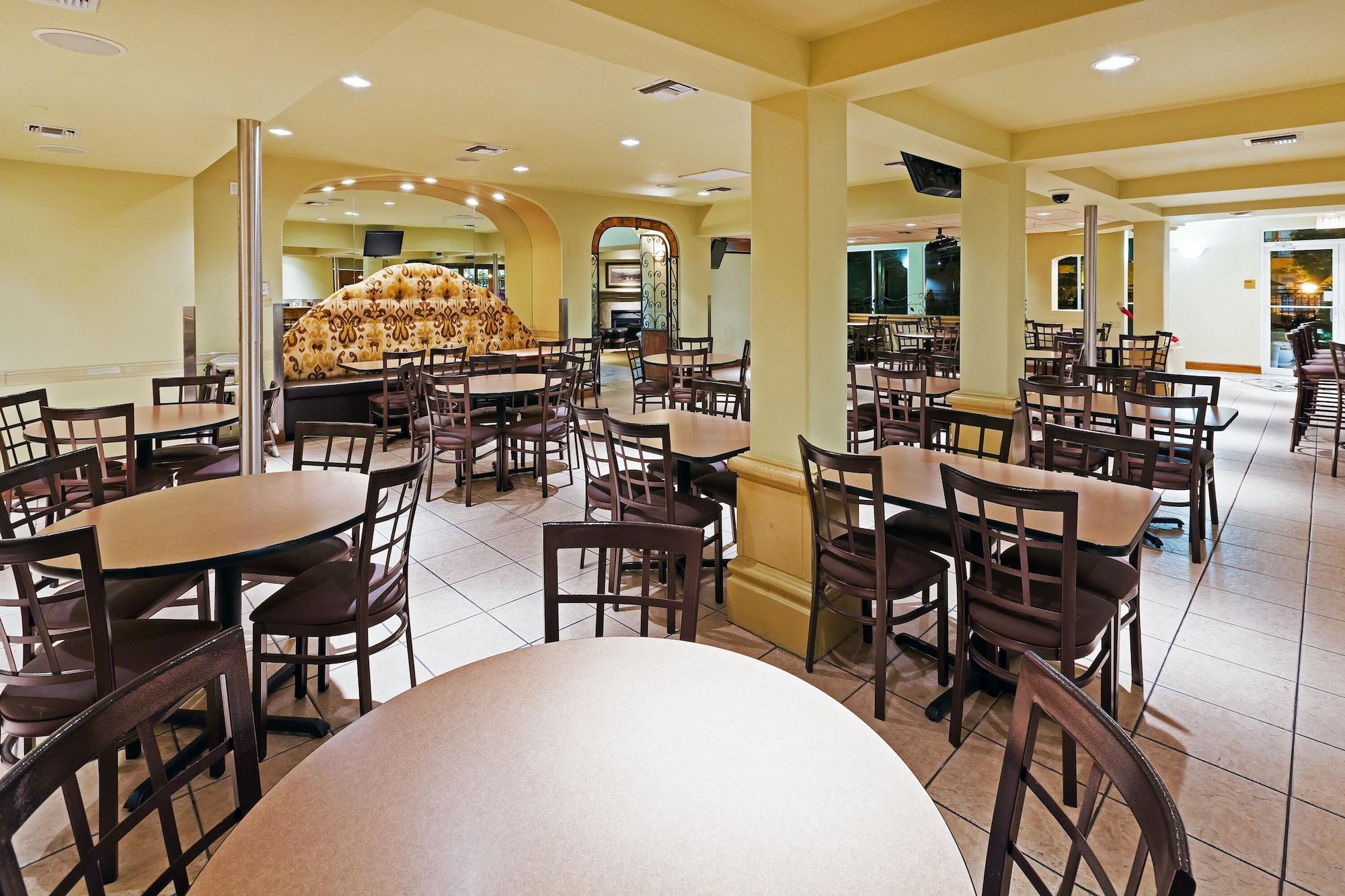Radisson Hotel El Paso Airport Restaurant foto
