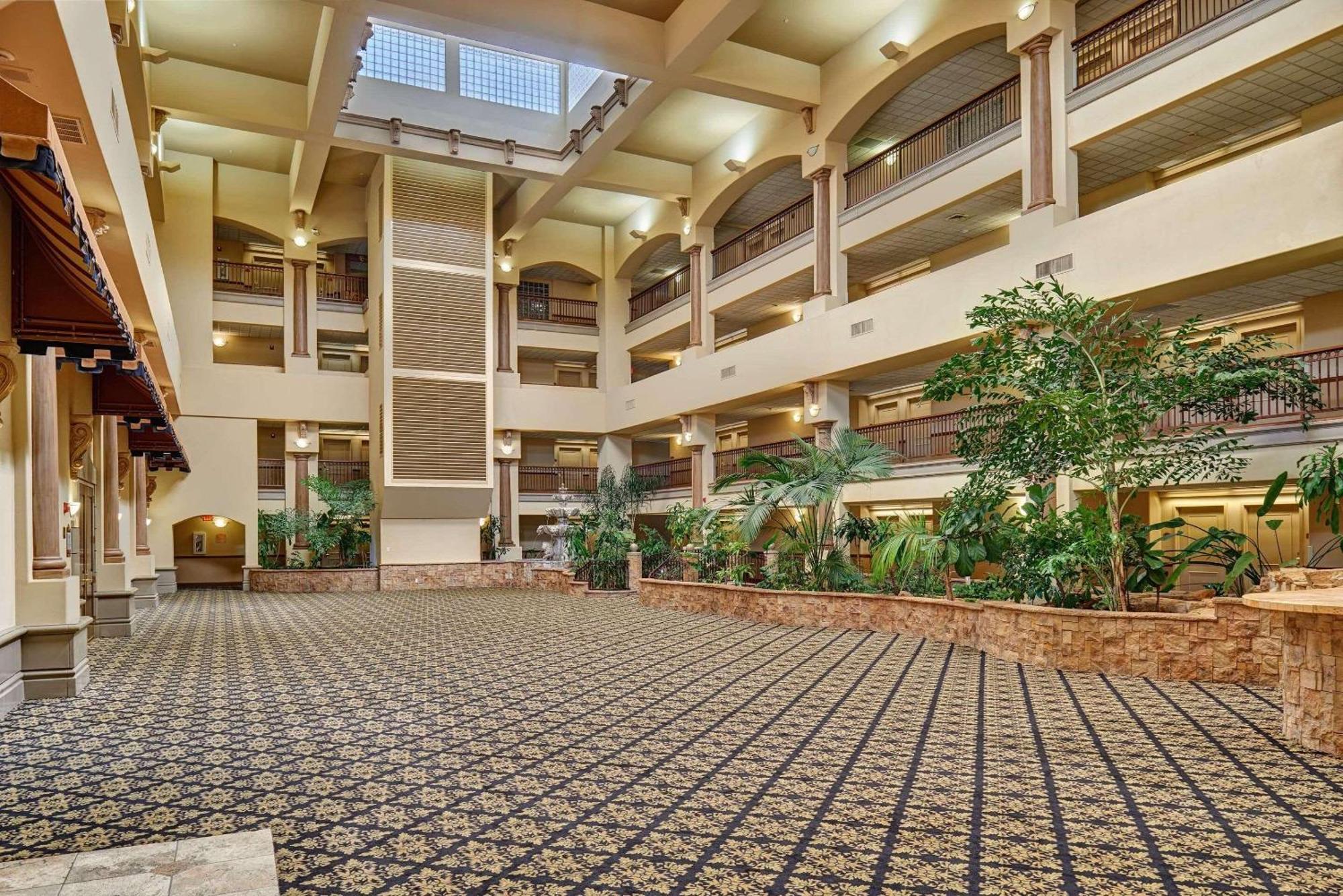 Radisson Hotel El Paso Airport Exterior foto